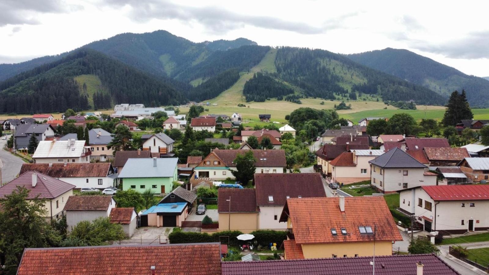 Berg Liptov Hotel Liptovský Mikuláš Exterior foto